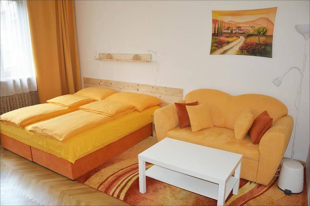 Apartmany Machek Praga Exterior foto